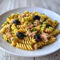 Insalata Pasta Tonno Olive per 4 Persone