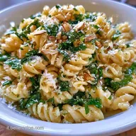 Pasta Fredda Basilico Mandorle con Pesto Fresco