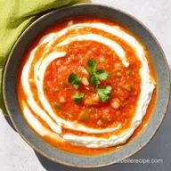 Salsa di Yogurt Mediterranea Fresca e Facile